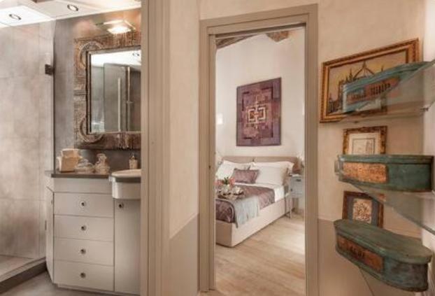Sophisticated Near Navona Square Appartement